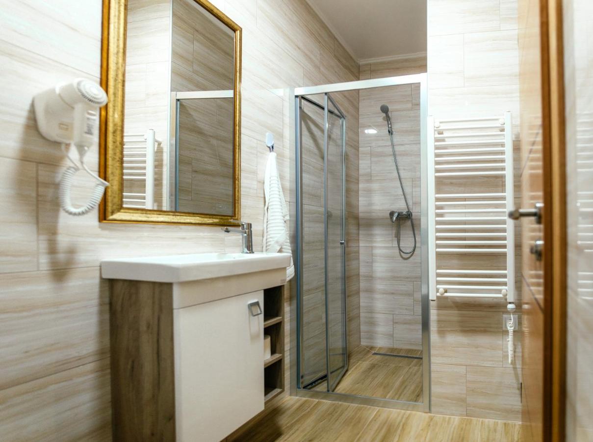 Nb Apartmani Brčko Buitenkant foto